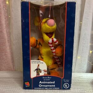 Animated Tigger Ornament with Candy Cane 1998
